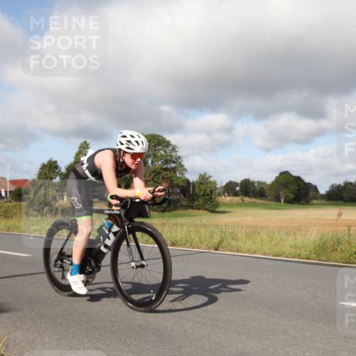 25.08.2024 - Elbe Triathlon Hamburg Fuchs,  Jonas http://msf.ph/oto/6830543 25.08.2024 09:53:19 Radfahren 123, 479, 553, 419, 226, 365 meine-sportfotos.de