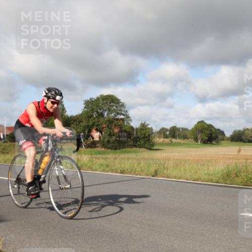 25.08.2024 - Elbe Triathlon Hamburg Fuchs,  Jonas http://msf.ph/oto/6830648 25.08.2024 09:54:27 Radfahren 368, 390, 119, 363, 518, 248 meine-sportfotos.de