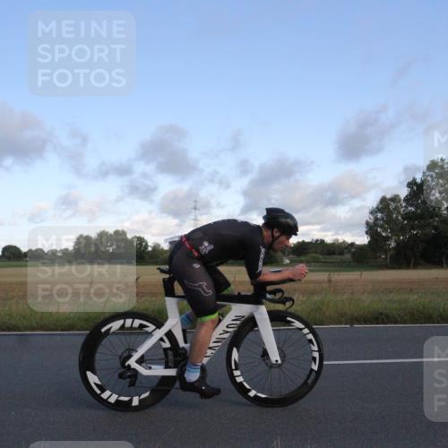 25.08.2024 - Elbe Triathlon Hamburg Fuchs,  Jonas http://msf.ph/oto/6830860 25.08.2024 09:26:24 Radfahren 54, 83, 194, 217, 244, 193, 293, 239 meine-sportfotos.de