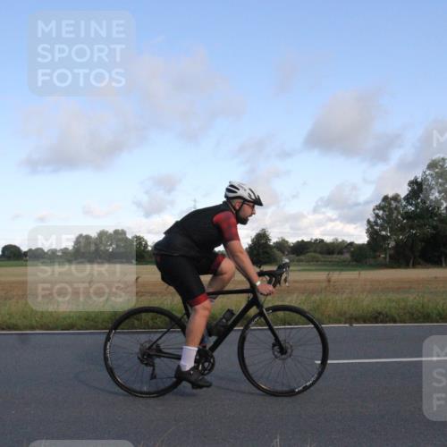 25.08.2024 - Elbe Triathlon Hamburg Fuchs,  Jonas http://msf.ph/oto/6830955 25.08.2024 09:27:49 Radfahren 276, 165 meine-sportfotos.de