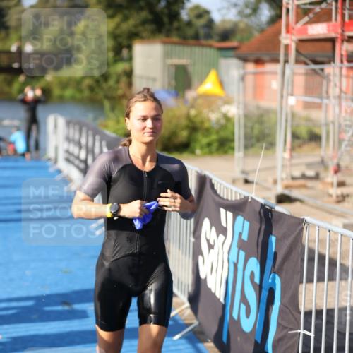 25.08.2024 - Elbe Triathlon Hamburg H.Heesch http://msf.ph/oto/6830987 25.08.2024 09:37:37 Schwimmen 471, 472, 488, 491, 493, 500, 509 meine-sportfotos.de