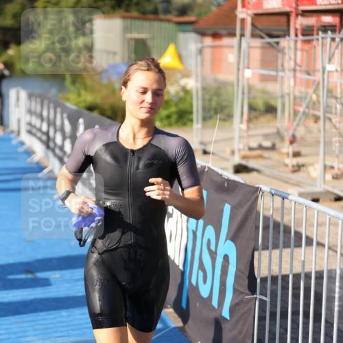 25.08.2024 - Elbe Triathlon Hamburg H.Heesch http://msf.ph/oto/6831011 25.08.2024 09:37:37 Schwimmen 471, 472, 488, 491, 493, 500, 509 meine-sportfotos.de