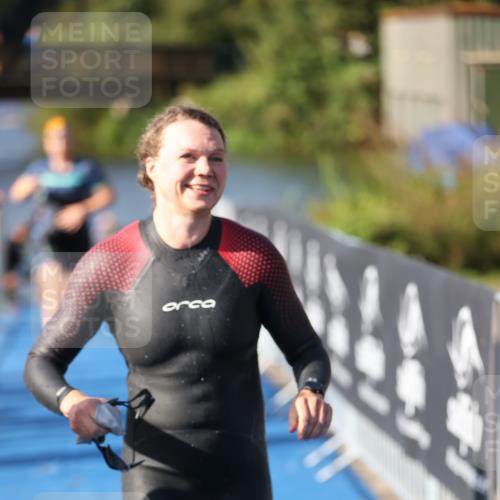 25.08.2024 - Elbe Triathlon Hamburg H.Heesch http://msf.ph/oto/6831038 25.08.2024 09:37:45 Schwimmen 471, 472, 488, 491, 500, 509, 524, 538 meine-sportfotos.de
