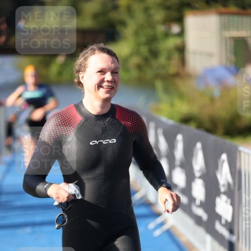 25.08.2024 - Elbe Triathlon Hamburg H.Heesch http://msf.ph/oto/6831049 25.08.2024 09:37:45 Schwimmen 471, 472, 488, 491, 500, 509, 524, 538 meine-sportfotos.de