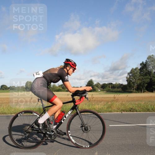 25.08.2024 - Elbe Triathlon Hamburg Fuchs,  Jonas http://msf.ph/oto/6831100 25.08.2024 09:29:02 Radfahren 154, 152, 442, 418, 528 meine-sportfotos.de