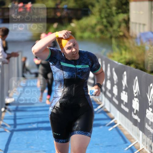 25.08.2024 - Elbe Triathlon Hamburg H.Heesch http://msf.ph/oto/6831152 25.08.2024 09:37:48 Schwimmen 472, 488, 491, 500, 509, 524, 538, 549 meine-sportfotos.de