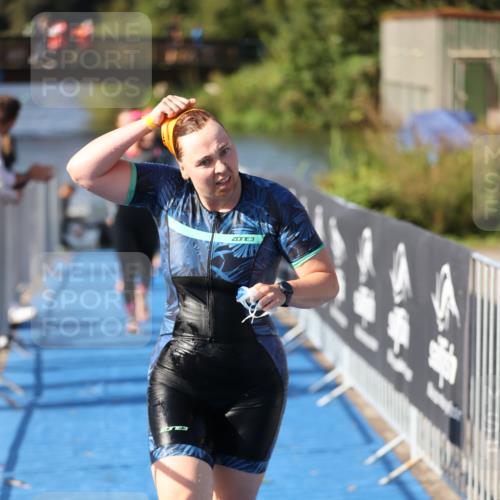 25.08.2024 - Elbe Triathlon Hamburg H.Heesch http://msf.ph/oto/6831170 25.08.2024 09:37:49 Schwimmen 472, 488, 491, 500, 509, 524, 538, 549 meine-sportfotos.de