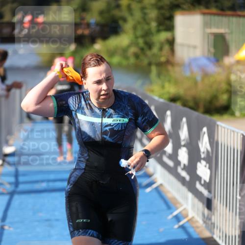 25.08.2024 - Elbe Triathlon Hamburg H.Heesch http://msf.ph/oto/6831184 25.08.2024 09:37:49 Schwimmen 472, 488, 491, 500, 509, 524, 538, 549 meine-sportfotos.de
