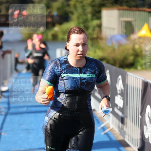 25.08.2024 - Elbe Triathlon Hamburg H.Heesch http://msf.ph/oto/6831205 25.08.2024 09:37:49 Schwimmen 472, 488, 491, 500, 509, 524, 538, 549 meine-sportfotos.de
