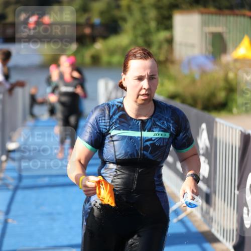 25.08.2024 - Elbe Triathlon Hamburg H.Heesch http://msf.ph/oto/6831208 25.08.2024 09:37:49 Schwimmen 472, 488, 491, 500, 509, 524, 538, 549 meine-sportfotos.de