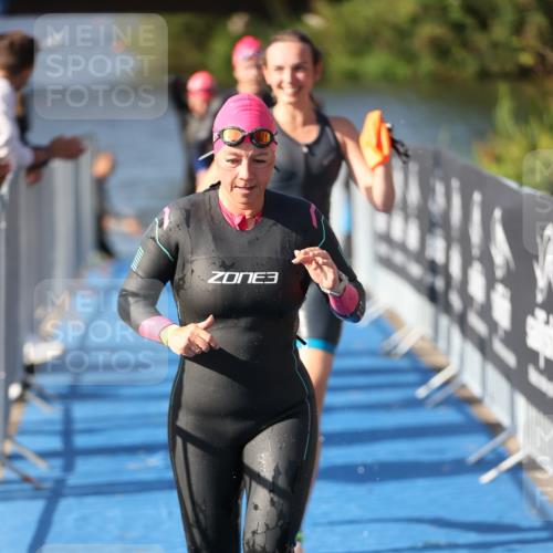 25.08.2024 - Elbe Triathlon Hamburg H.Heesch http://msf.ph/oto/6831211 25.08.2024 09:37:52 Schwimmen 457, 472, 488, 491, 500, 524, 538, 549 meine-sportfotos.de