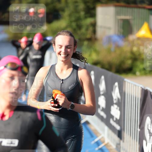 25.08.2024 - Elbe Triathlon Hamburg H.Heesch http://msf.ph/oto/6831318 25.08.2024 09:37:53 Schwimmen 457, 472, 488, 491, 500, 524, 538, 549 meine-sportfotos.de