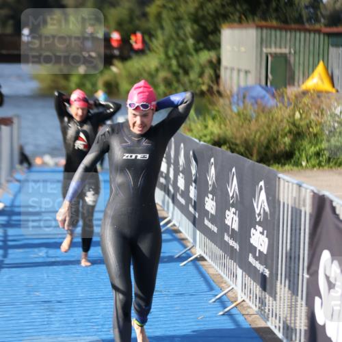 25.08.2024 - Elbe Triathlon Hamburg H.Heesch http://msf.ph/oto/6831378 25.08.2024 09:37:55 Schwimmen 457, 472, 491, 499, 500, 524, 538, 549 meine-sportfotos.de