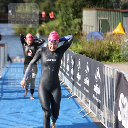 25.08.2024 - Elbe Triathlon Hamburg H.Heesch http://msf.ph/oto/6831382 25.08.2024 09:37:55 Schwimmen 457, 472, 491, 499, 500, 524, 538, 549 meine-sportfotos.de
