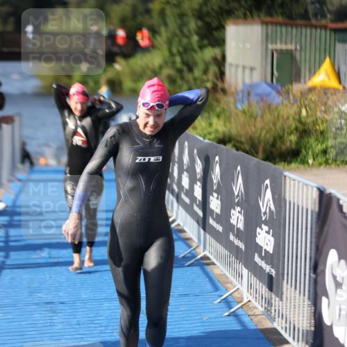 25.08.2024 - Elbe Triathlon Hamburg H.Heesch http://msf.ph/oto/6831395 25.08.2024 09:37:55 Schwimmen 457, 472, 491, 499, 500, 524, 538, 549 meine-sportfotos.de