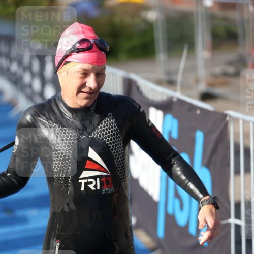 25.08.2024 - Elbe Triathlon Hamburg H.Heesch http://msf.ph/oto/6831443 25.08.2024 09:37:59 Schwimmen 457, 472, 491, 499, 500, 524, 538, 549 meine-sportfotos.de