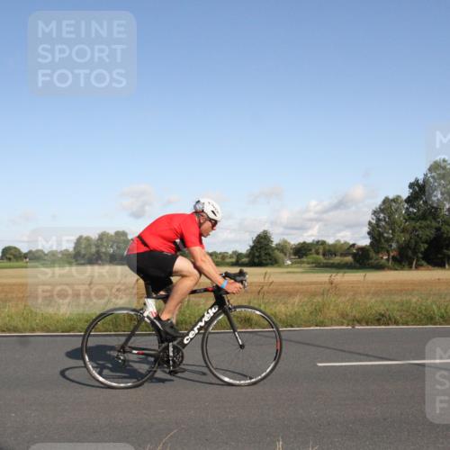 25.08.2024 - Elbe Triathlon Hamburg Fuchs,  Jonas http://msf.ph/oto/6831511 25.08.2024 09:32:24 Radfahren 339, 107, 366 meine-sportfotos.de