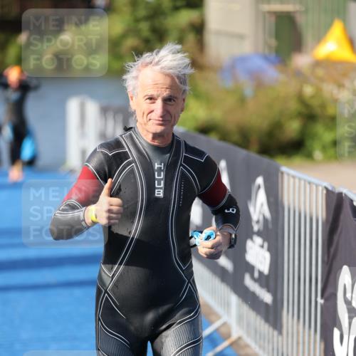 25.08.2024 - Elbe Triathlon Hamburg H.Heesch http://msf.ph/oto/6831550 25.08.2024 09:38:04 Schwimmen 457, 472, 491, 499, 524, 538, 542, 549 meine-sportfotos.de