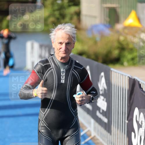 25.08.2024 - Elbe Triathlon Hamburg H.Heesch http://msf.ph/oto/6831554 25.08.2024 09:38:04 Schwimmen 457, 472, 491, 499, 524, 538, 542, 549 meine-sportfotos.de