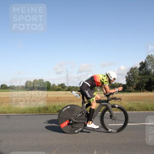 25.08.2024 - Elbe Triathlon Hamburg Fuchs,  Jonas http://msf.ph/oto/6831572 25.08.2024 09:33:07 Radfahren 336 meine-sportfotos.de
