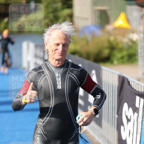 25.08.2024 - Elbe Triathlon Hamburg H.Heesch http://msf.ph/oto/6831575 25.08.2024 09:38:04 Schwimmen 457, 472, 491, 499, 524, 538, 542, 549 meine-sportfotos.de