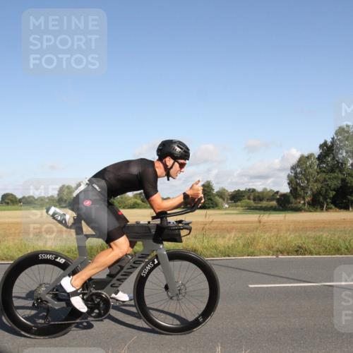 25.08.2024 - Elbe Triathlon Hamburg Fuchs,  Jonas http://msf.ph/oto/6831585 25.08.2024 09:33:22 Radfahren 331, 172, 313, 108, 364 meine-sportfotos.de