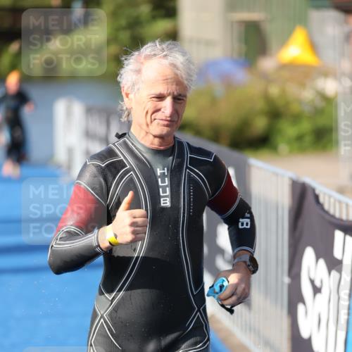 25.08.2024 - Elbe Triathlon Hamburg H.Heesch http://msf.ph/oto/6831586 25.08.2024 09:38:04 Schwimmen 457, 472, 491, 499, 524, 538, 542, 549 meine-sportfotos.de