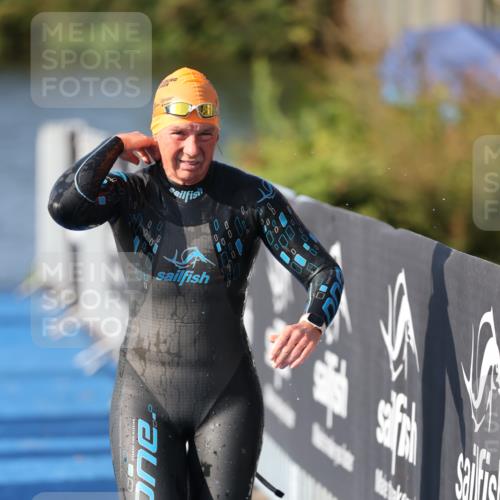 25.08.2024 - Elbe Triathlon Hamburg H.Heesch http://msf.ph/oto/6831602 25.08.2024 09:38:10 Schwimmen 457, 472, 499, 524, 538, 542, 549 meine-sportfotos.de