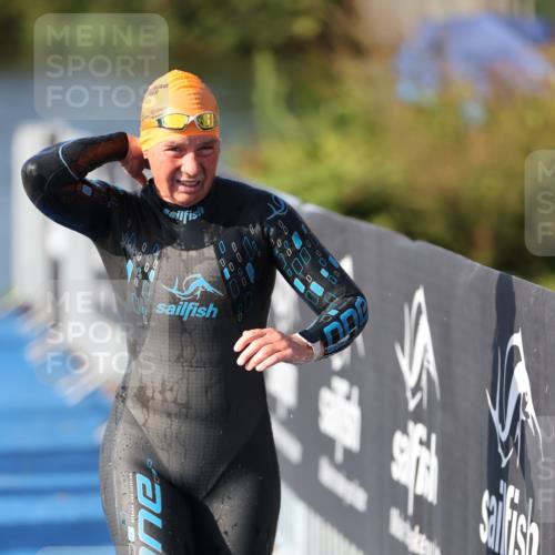 25.08.2024 - Elbe Triathlon Hamburg H.Heesch http://msf.ph/oto/6831628 25.08.2024 09:38:10 Schwimmen 457, 472, 499, 524, 538, 542, 549 meine-sportfotos.de