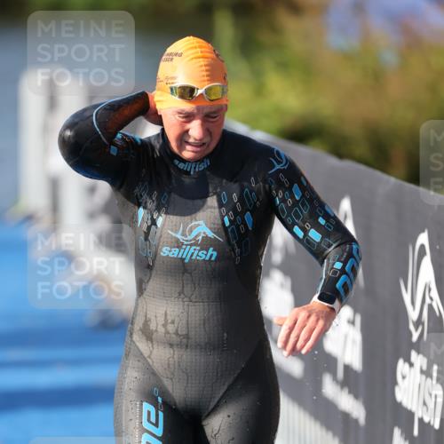 25.08.2024 - Elbe Triathlon Hamburg H.Heesch http://msf.ph/oto/6831640 25.08.2024 09:38:10 Schwimmen 457, 472, 499, 524, 538, 542, 549 meine-sportfotos.de