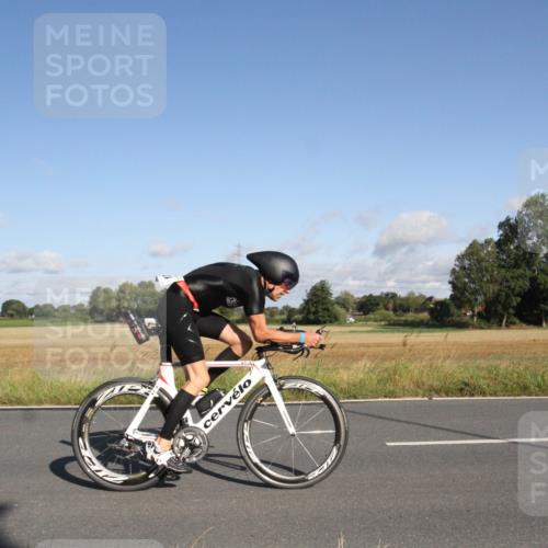 25.08.2024 - Elbe Triathlon Hamburg Fuchs,  Jonas http://msf.ph/oto/6831699 25.08.2024 09:34:34 Radfahren 232, 424, 344, 203 meine-sportfotos.de