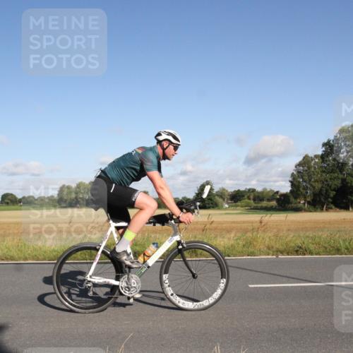 25.08.2024 - Elbe Triathlon Hamburg Fuchs,  Jonas http://msf.ph/oto/6831704 25.08.2024 09:34:39 Radfahren 232, 424, 344, 203, 265 meine-sportfotos.de