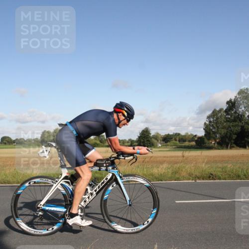 25.08.2024 - Elbe Triathlon Hamburg Fuchs,  Jonas http://msf.ph/oto/6831777 25.08.2024 09:35:22 Radfahren 440, 289, 433, 395, 298 meine-sportfotos.de