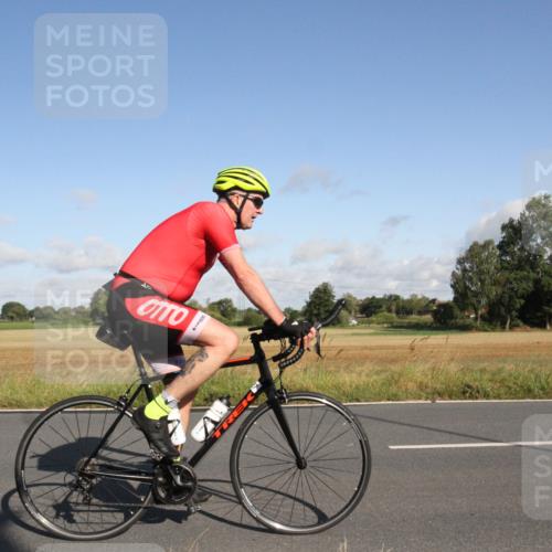 25.08.2024 - Elbe Triathlon Hamburg Fuchs,  Jonas http://msf.ph/oto/6831813 25.08.2024 09:35:40 Radfahren 155, 427, 179 meine-sportfotos.de