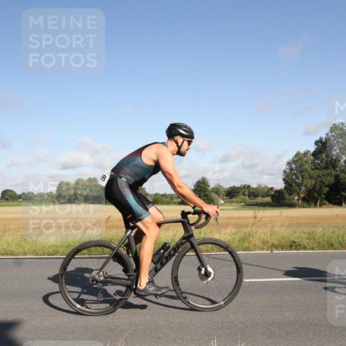 25.08.2024 - Elbe Triathlon Hamburg Fuchs,  Jonas http://msf.ph/oto/6831866 25.08.2024 09:36:32 Radfahren 119, 169, 308, 526, 190 meine-sportfotos.de