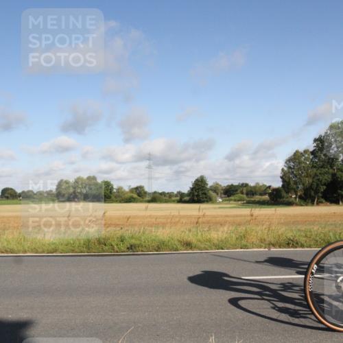 25.08.2024 - Elbe Triathlon Hamburg Fuchs,  Jonas http://msf.ph/oto/6832003 25.08.2024 09:38:25 Radfahren 309, 375, 349, 213 meine-sportfotos.de