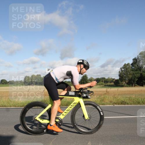 25.08.2024 - Elbe Triathlon Hamburg Fuchs,  Jonas http://msf.ph/oto/6832031 25.08.2024 09:38:42 Radfahren 310, 342, 404, 280, 224, 167 meine-sportfotos.de