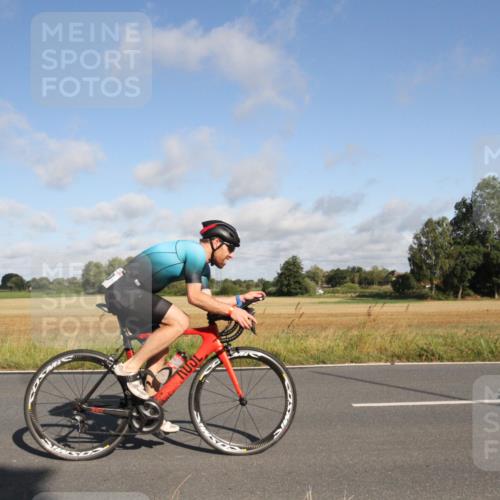 25.08.2024 - Elbe Triathlon Hamburg Fuchs,  Jonas http://msf.ph/oto/6832060 25.08.2024 09:38:53 Radfahren 465, 426, 160, 328, 354, 419 meine-sportfotos.de