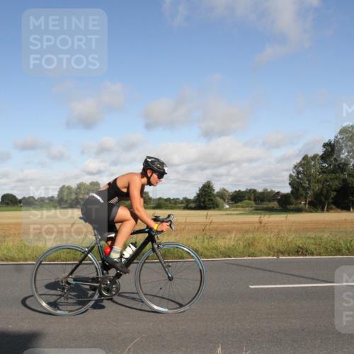 25.08.2024 - Elbe Triathlon Hamburg Fuchs,  Jonas http://msf.ph/oto/6832130 25.08.2024 09:39:26 Radfahren 534, 248, 267, 347, 463, 327 meine-sportfotos.de