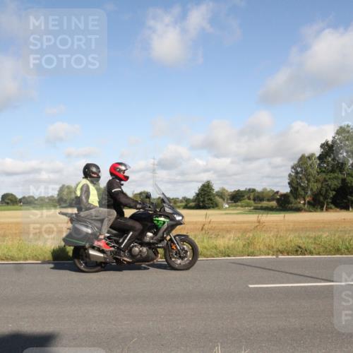 25.08.2024 - Elbe Triathlon Hamburg Fuchs,  Jonas http://msf.ph/oto/6832330 25.08.2024 09:41:23 Radfahren 193, 180, 185, 293, 470 meine-sportfotos.de