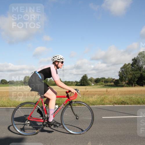 25.08.2024 - Elbe Triathlon Hamburg Fuchs,  Jonas http://msf.ph/oto/6832388 25.08.2024 09:41:58 Radfahren 409, 484, 508, 434, 544 meine-sportfotos.de