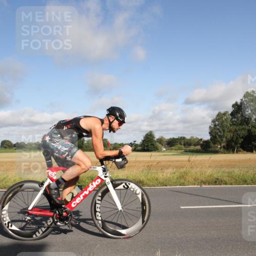 25.08.2024 - Elbe Triathlon Hamburg Fuchs,  Jonas http://msf.ph/oto/6832455 25.08.2024 09:42:32 Radfahren 285, 235, 372, 378, 215, 157, 525 meine-sportfotos.de