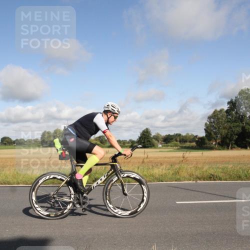 25.08.2024 - Elbe Triathlon Hamburg Fuchs,  Jonas http://msf.ph/oto/6832531 25.08.2024 09:43:18 Radfahren 417, 150, 243, 507, 317, 530, 165, 411 meine-sportfotos.de