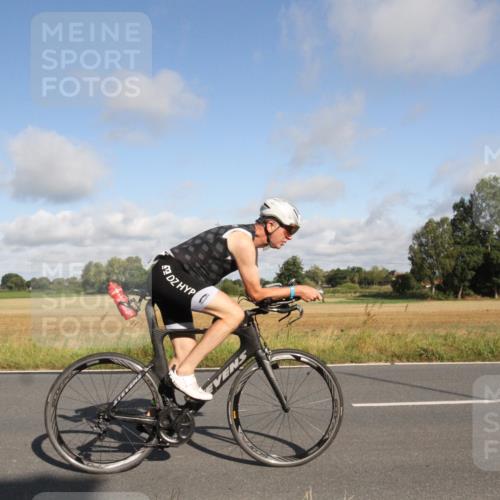 25.08.2024 - Elbe Triathlon Hamburg Fuchs,  Jonas http://msf.ph/oto/6832551 25.08.2024 09:43:25 Radfahren 530, 165, 411, 446, 264, 482, 233 meine-sportfotos.de