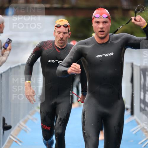 25.08.2024 - Elbe Triathlon Hamburg H.Heesch http://msf.ph/oto/6832665 25.08.2024 08:31:55 Schwimmen 34, 39, 40, 71, 75, 81, 89, 92, 100 meine-sportfotos.de