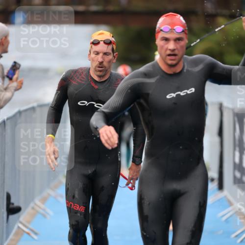 25.08.2024 - Elbe Triathlon Hamburg H.Heesch http://msf.ph/oto/6832674 25.08.2024 08:31:55 Schwimmen 34, 39, 40, 71, 75, 81, 89, 92, 100 meine-sportfotos.de