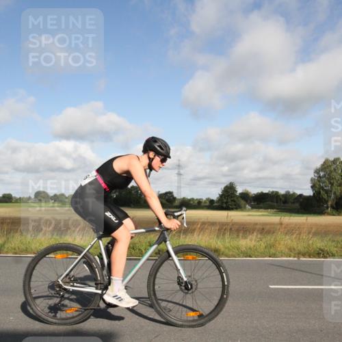 25.08.2024 - Elbe Triathlon Hamburg Fuchs,  Jonas http://msf.ph/oto/6832820 25.08.2024 09:45:53 Radfahren 483, 547, 214, 137, 514, 476, 418, 336, 229 meine-sportfotos.de