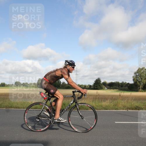 25.08.2024 - Elbe Triathlon Hamburg Fuchs,  Jonas http://msf.ph/oto/6832826 25.08.2024 09:45:55 Radfahren 214, 137, 514, 476, 418, 336, 229, 221 meine-sportfotos.de