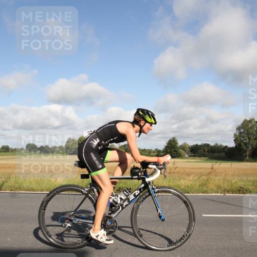 25.08.2024 - Elbe Triathlon Hamburg Fuchs,  Jonas http://msf.ph/oto/6832853 25.08.2024 09:46:05 Radfahren 221, 461, 114, 539 meine-sportfotos.de