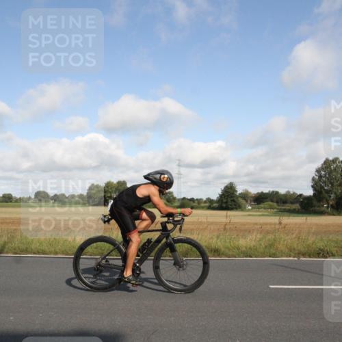 25.08.2024 - Elbe Triathlon Hamburg Fuchs,  Jonas http://msf.ph/oto/6832893 25.08.2024 09:46:39 Radfahren 250, 313, 173, 312, 286, 316, 537 meine-sportfotos.de